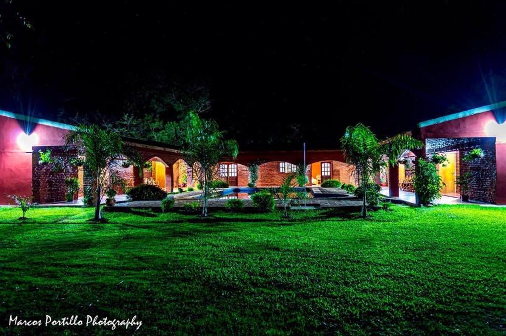 Tupasy Hotel Colonia Carlos Pellegrini Buitenkant foto